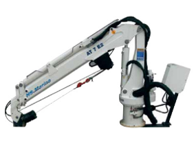 AT Cranes-Telescopic Boom